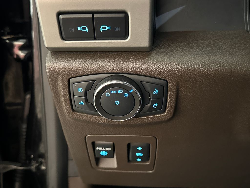 Certified Used 2020 Black Ford King Ranch image 19