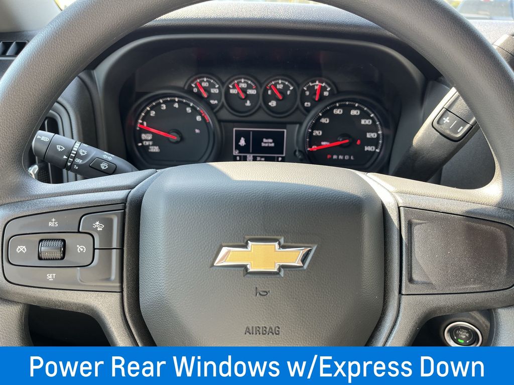 2025 Chevrolet Silverado 1500 Custom photo