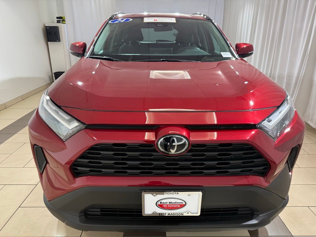 Thumbnail: 2024 Toyota RAV4 - 8