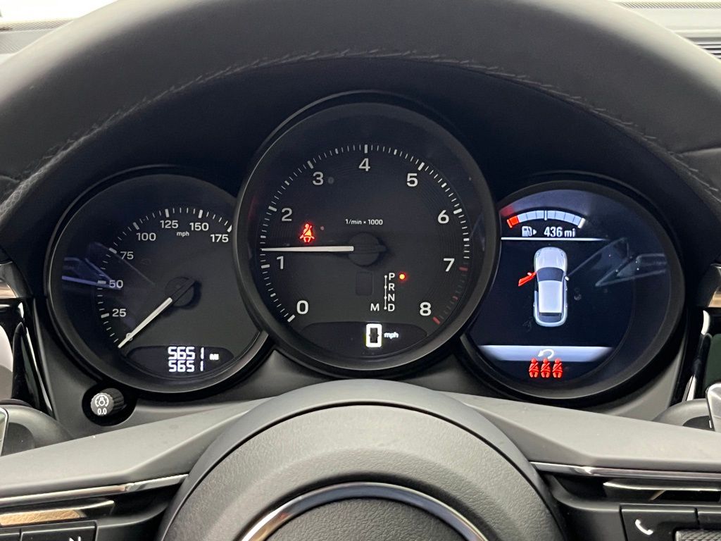 Thumbnail: 2025 Porsche Macan - 11