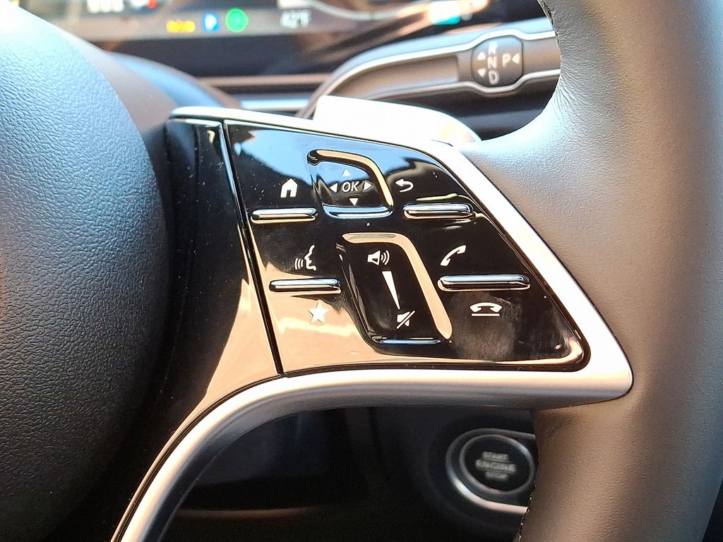 Thumbnail: 2026 Mercedes-Benz GLE - 17