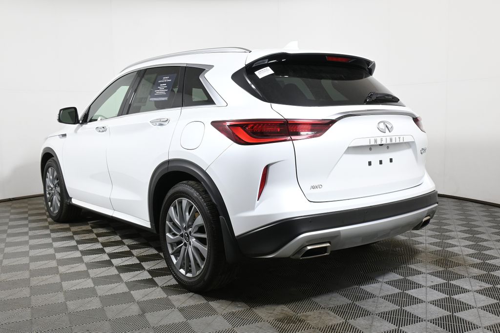 Thumbnail: 2023 INFINITI QX50 - 5