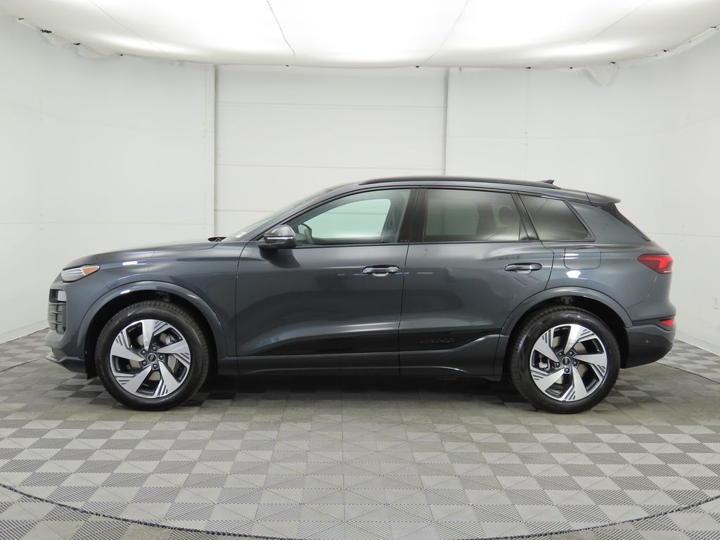 2025 Audi Q6 e-tron Premium 8