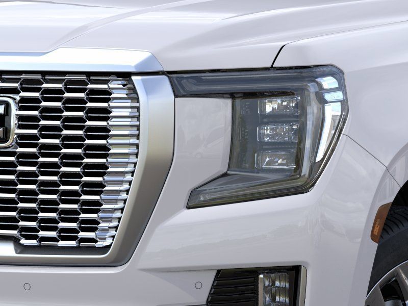 2024 GMC Yukon Denali 10