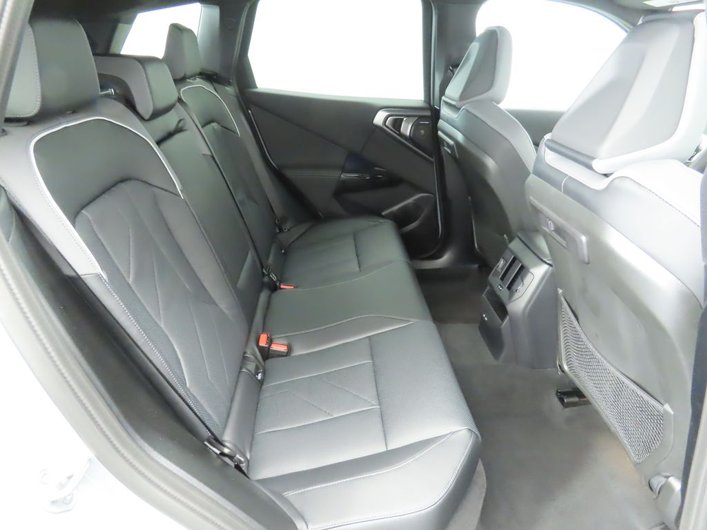 Thumbnail: 2026 BMW X3 - 22