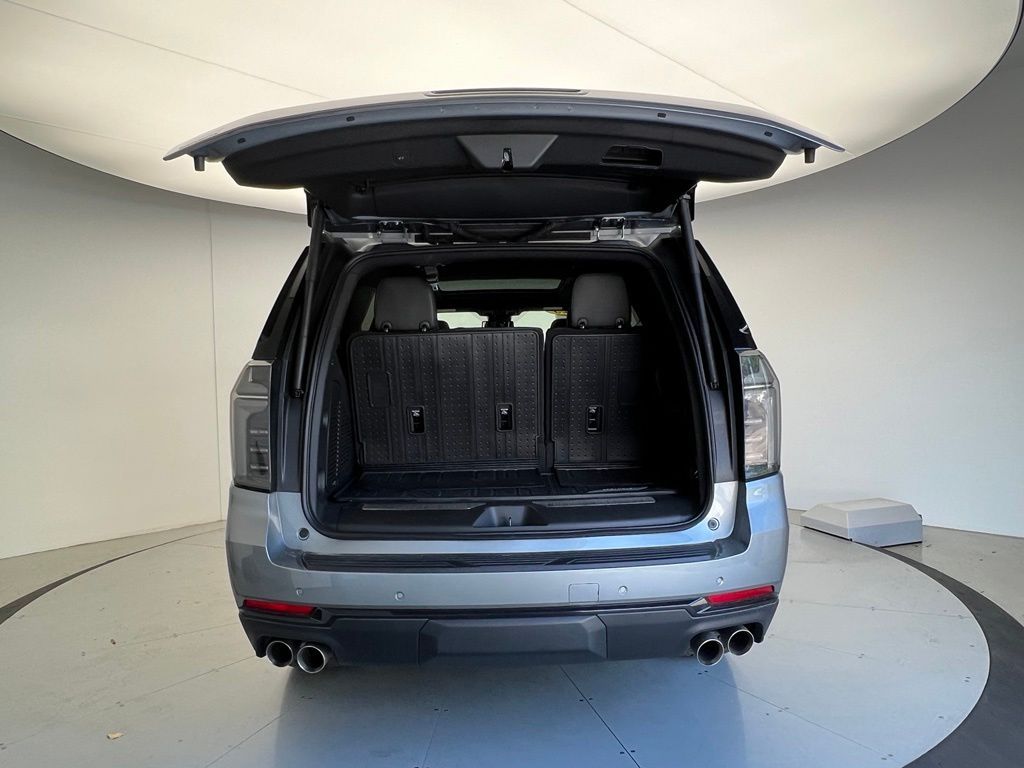 Thumbnail: 2025 Chevrolet Tahoe - 5