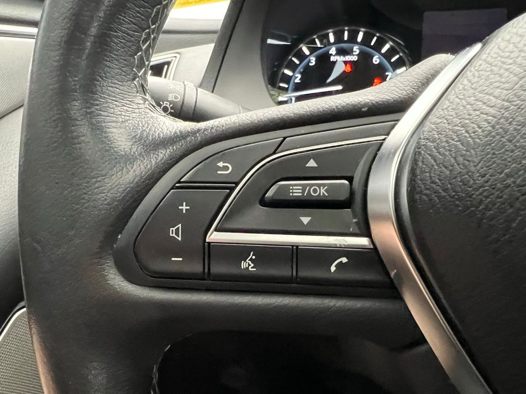 2022 INFINITI Q50 Luxe 23