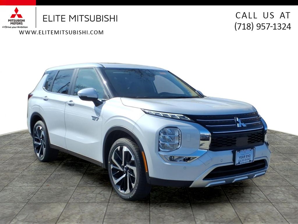2025 Mitsubishi Outlander PHEV SE