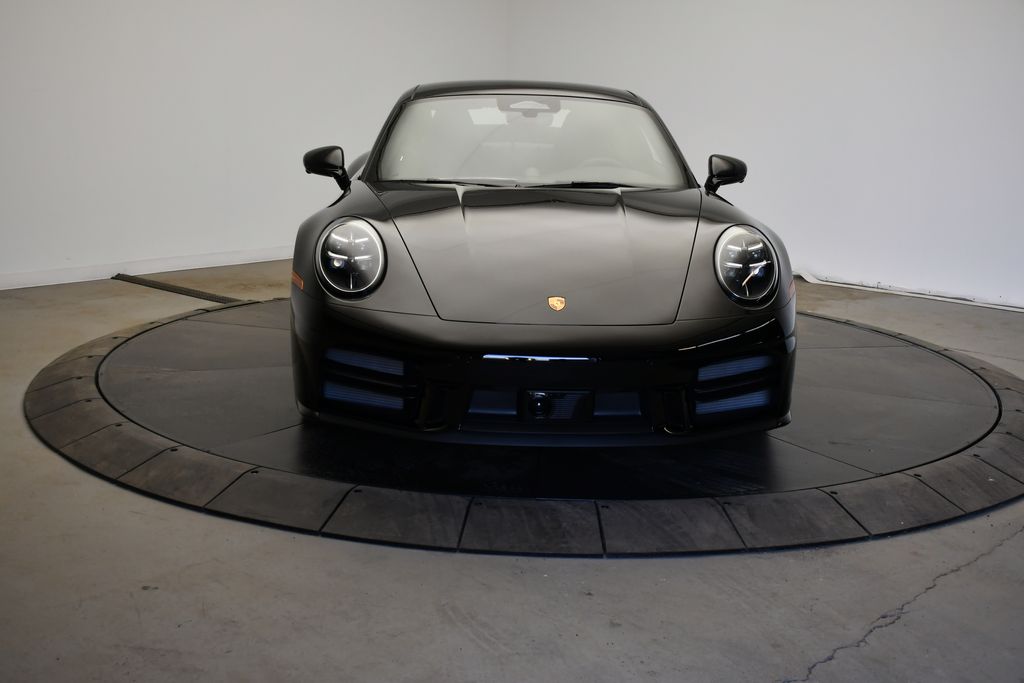 Thumbnail: 2026 Porsche 911 - 11