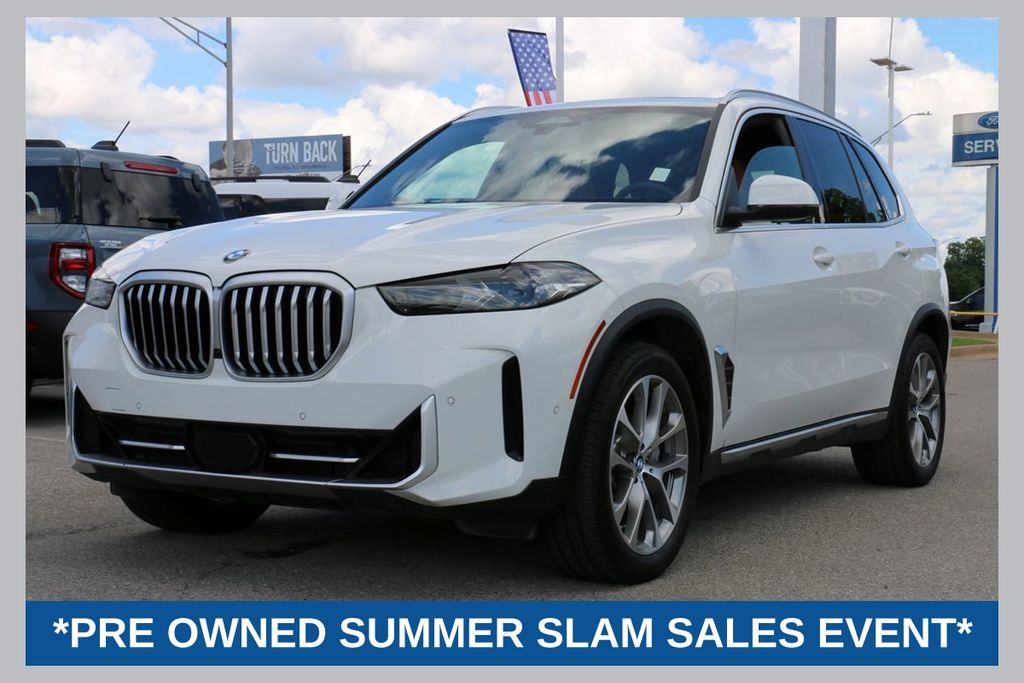 Alpine White 2024 BMW X5 sDrive40i RWD SUV / Crossover Rear-Wheel Drive 8-Speed Automatic