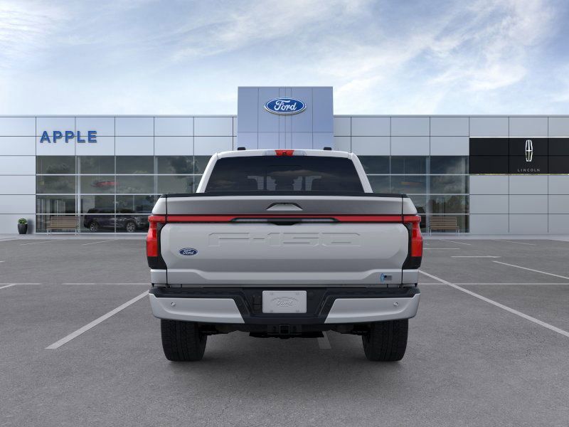 2025 Ford F-150 Lightning LARIAT