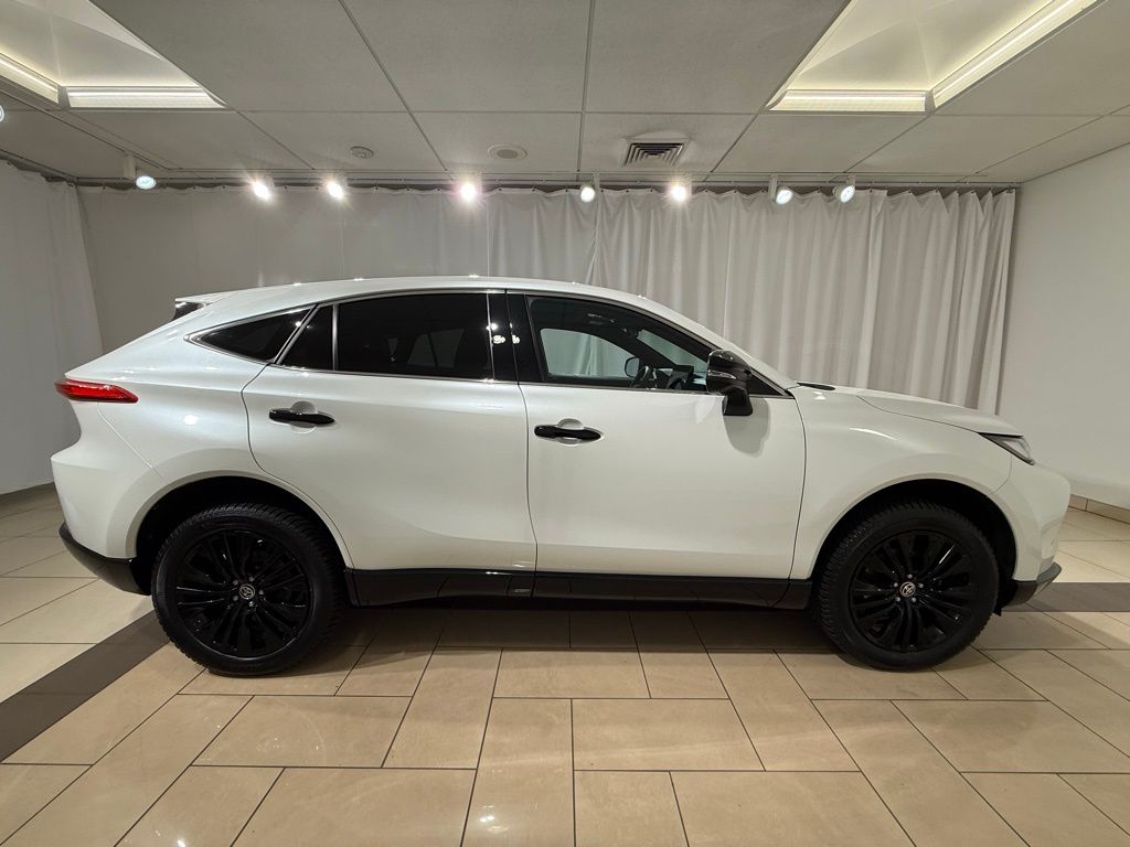 2023 Toyota Venza Nightshade Edition 6