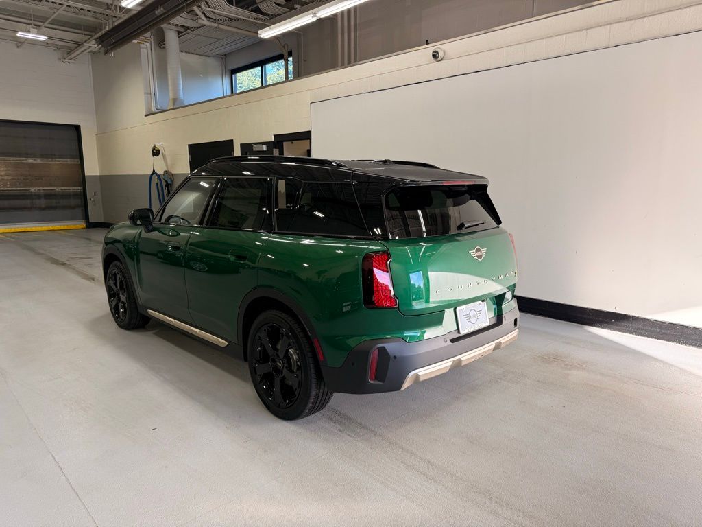 Thumbnail: 2025 MINI Cooper Countryman - 3