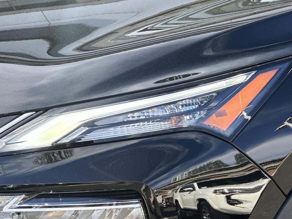 Thumbnail: 2022 Nissan Rogue - 3