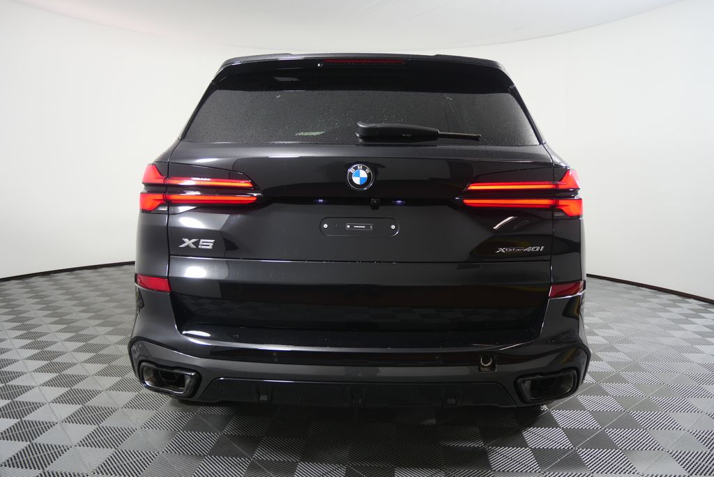 Thumbnail: 2026 BMW X5 - 4