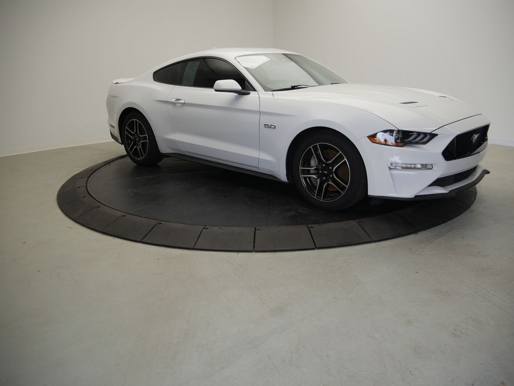 Thumbnail: 2022 Ford Mustang - 7