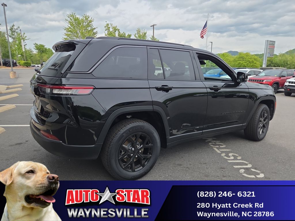 new 2026 Jeep Grand Cherokee car, priced at $44,949