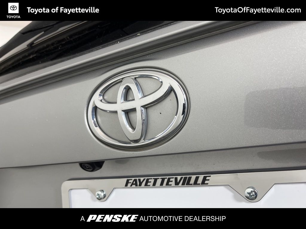 Thumbnail: 2023 Toyota RAV4 - 10