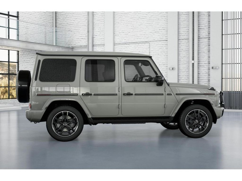 2025 Mercedes-Benz G-Class G 550 17