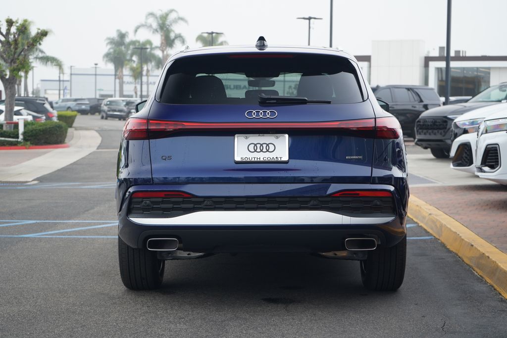 Thumbnail: 2025 Audi Q5 - 4