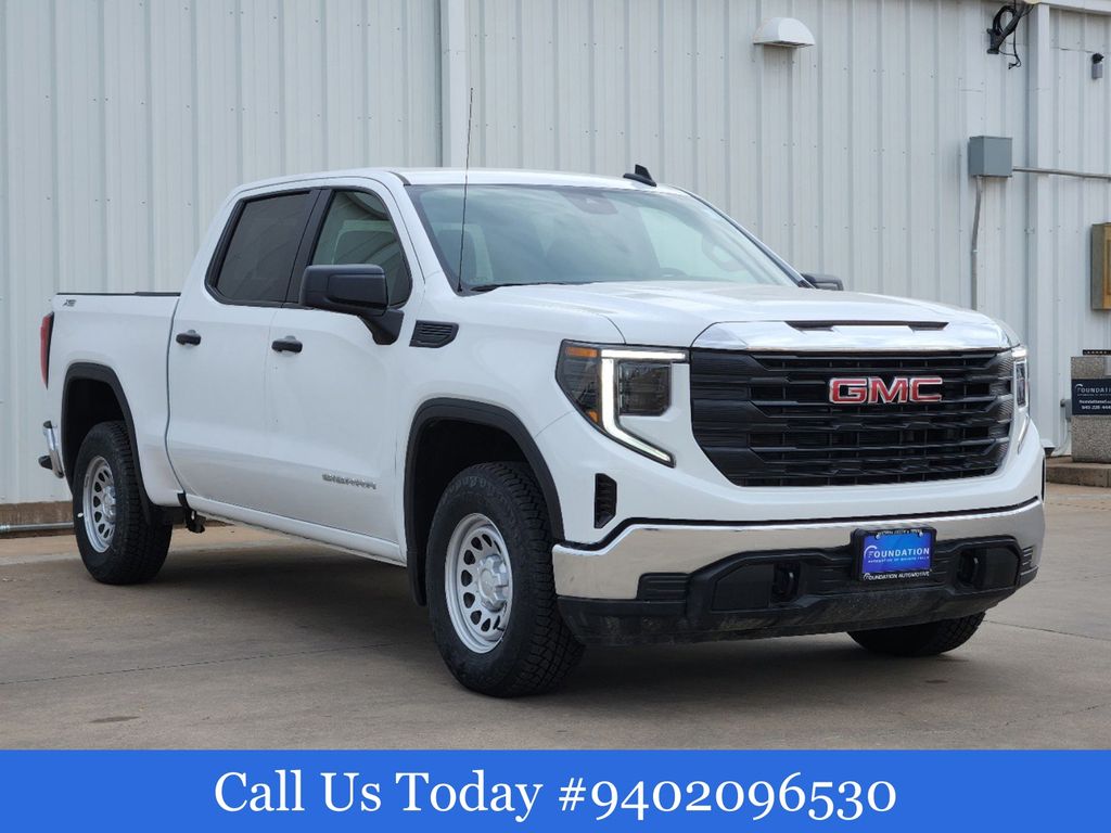 2024 GMC Sierra 1500 Pro 2