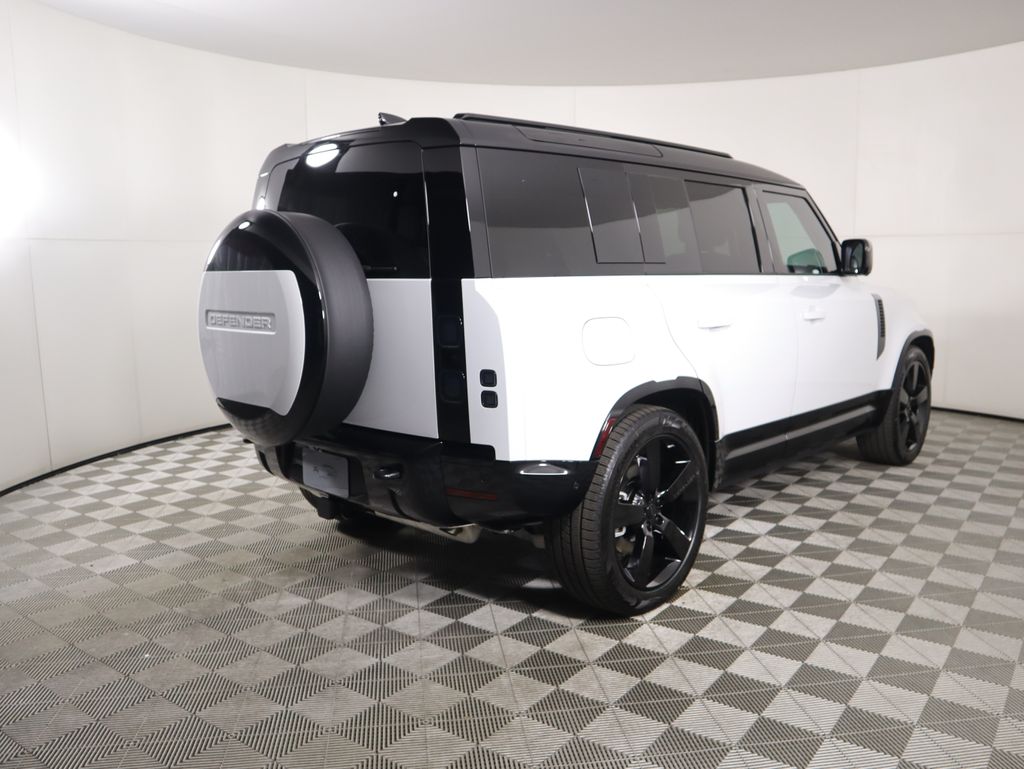 Thumbnail: 2026 Land Rover Defender - 5