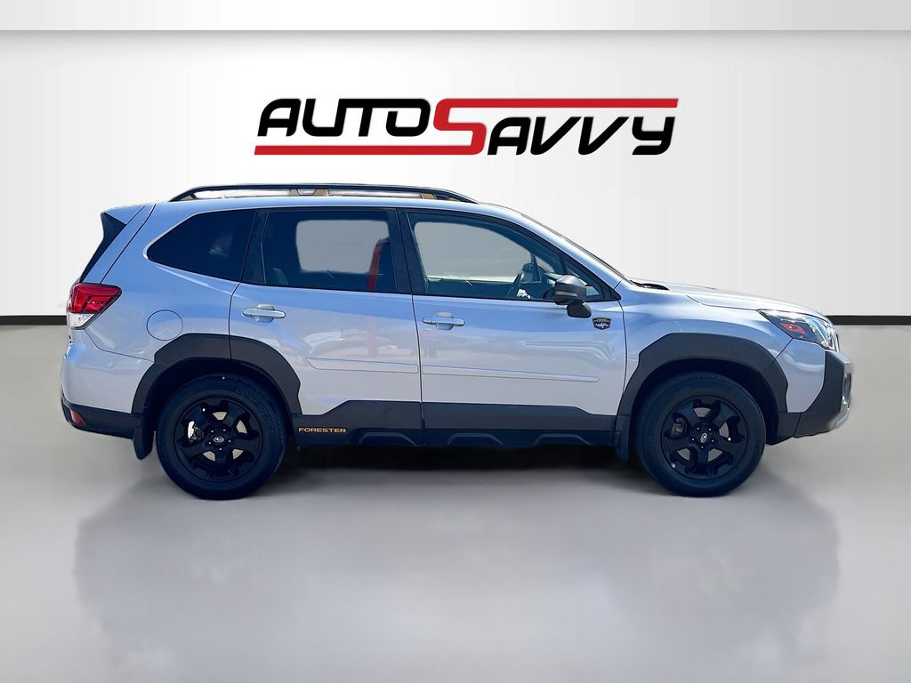 Used 2022 Silver Subaru Wilderness image 8