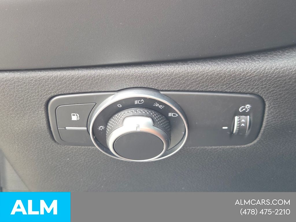 Used 2024 Black Dodge R/T image 28