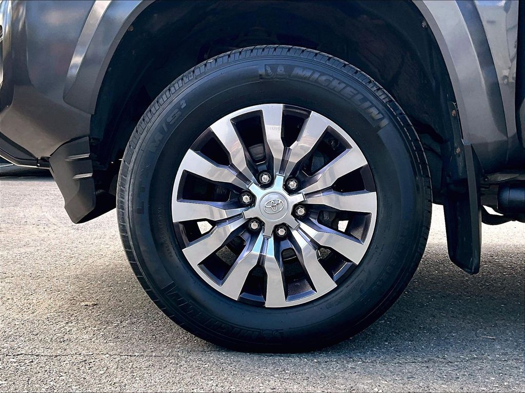 2022 Toyota Tacoma — photo 9
