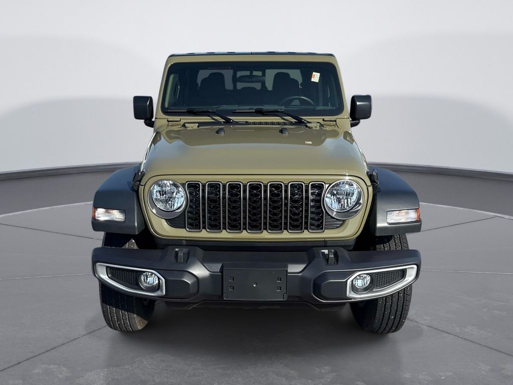Used 2026 Green Jeep Sport image 2
