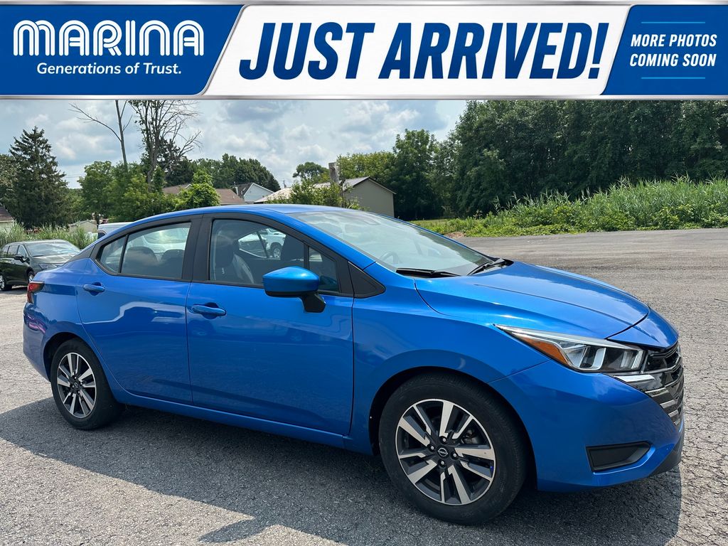 Electric Blue Metallic 2024 Nissan Versa Sedan Front-Wheel Drive Continuously Variable Transmission
