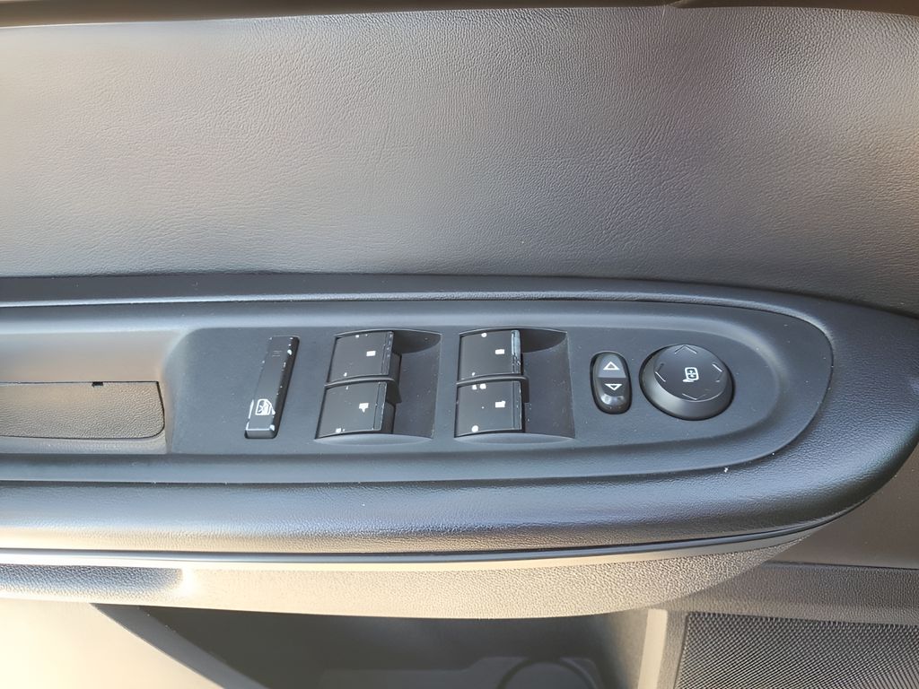 Used Car 2013 Chevrolet Traverse  2lt For Sale In Austin, Texas