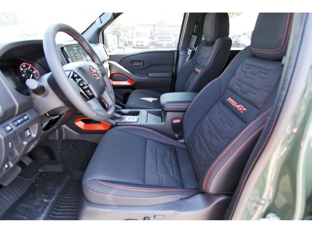 2026 Nissan Frontier PRO-4X - 5