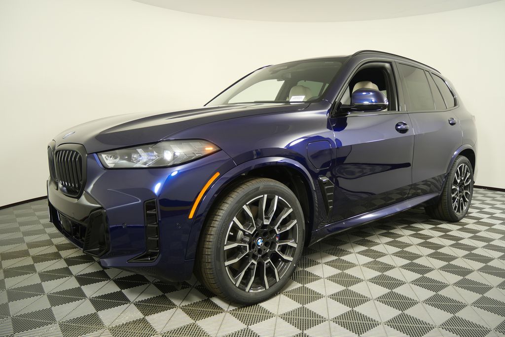 Thumbnail: 2026 BMW X5 - 8