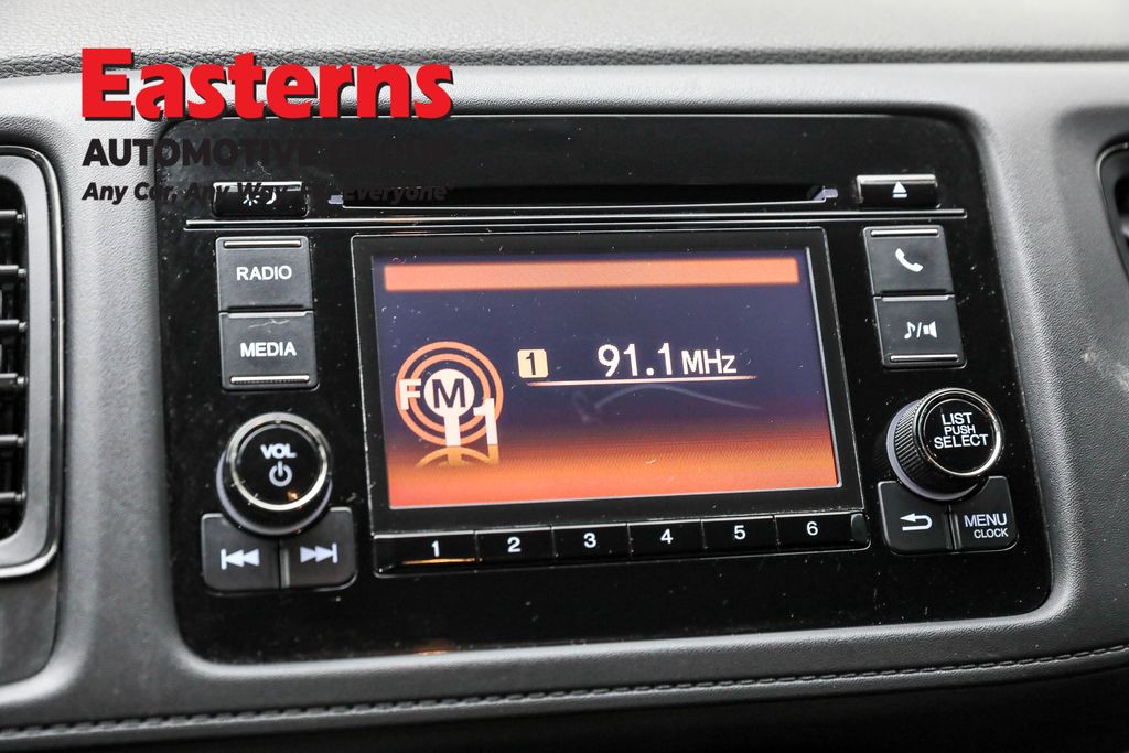 Used 2022 Gray Honda LX image 17