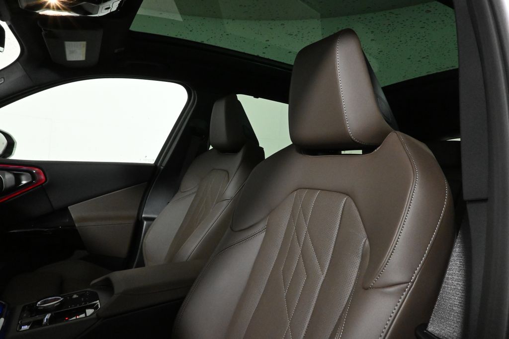 Thumbnail: 2026 BMW X3 - 16