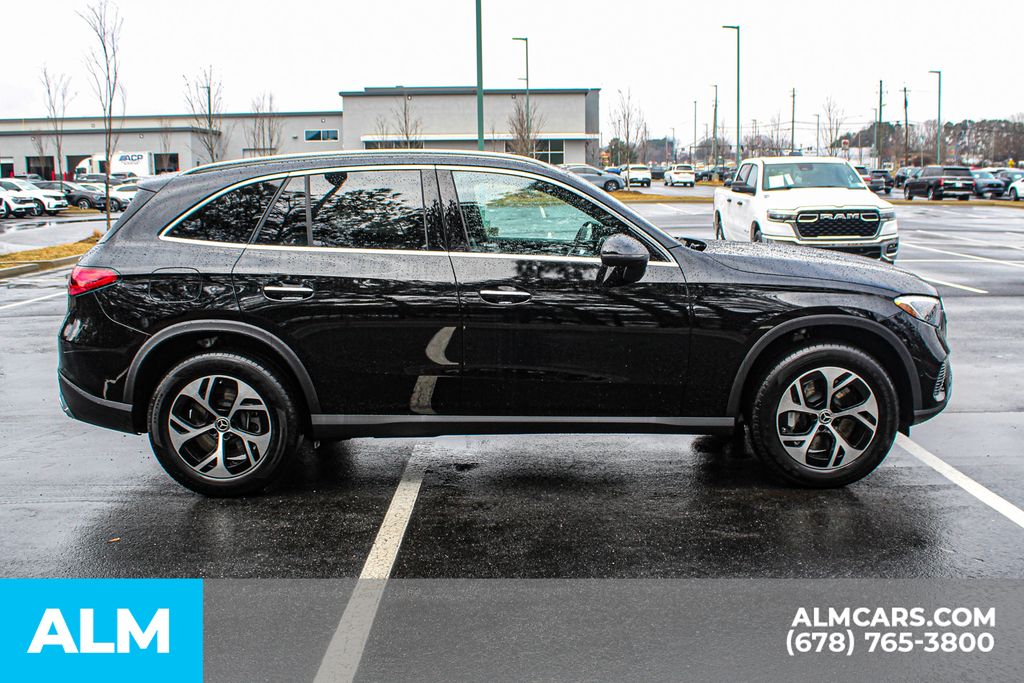 Used 2026 Black Mercedes-Benz GLC 350e image 9