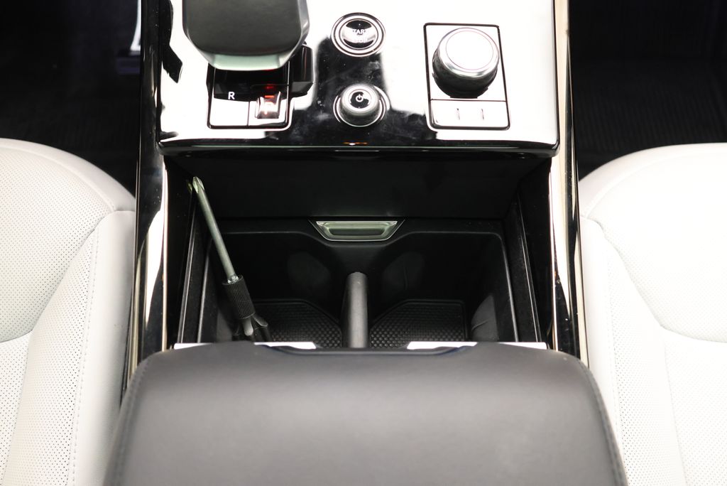 Thumbnail: 2023 Land Rover Range Rover Sport - 25