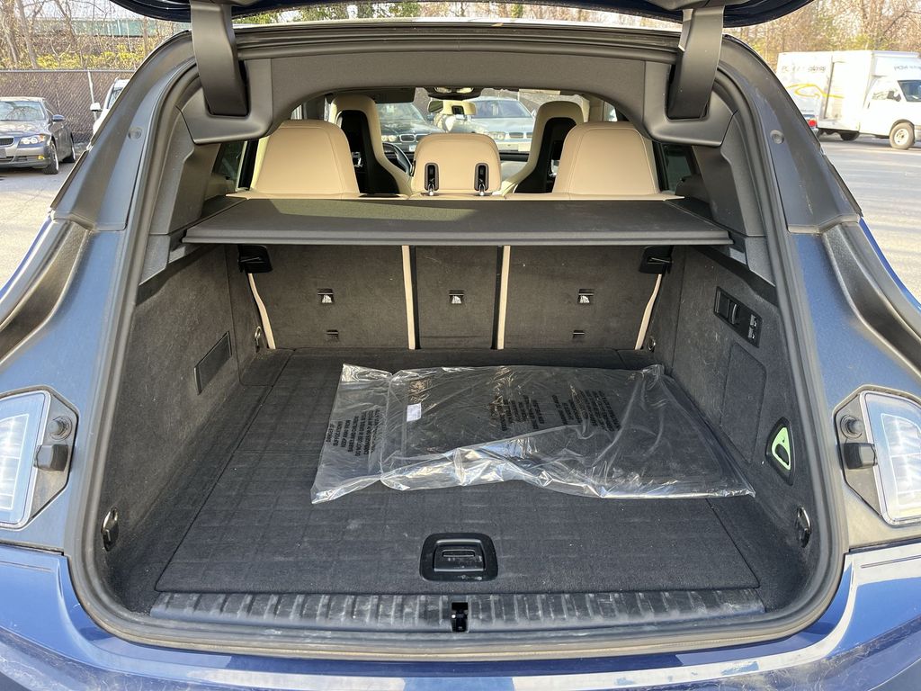 Thumbnail: 2023 BMW iX - 24