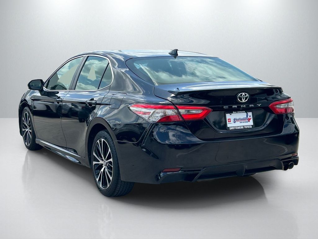 Used 2019 Toyota Camry Sedan