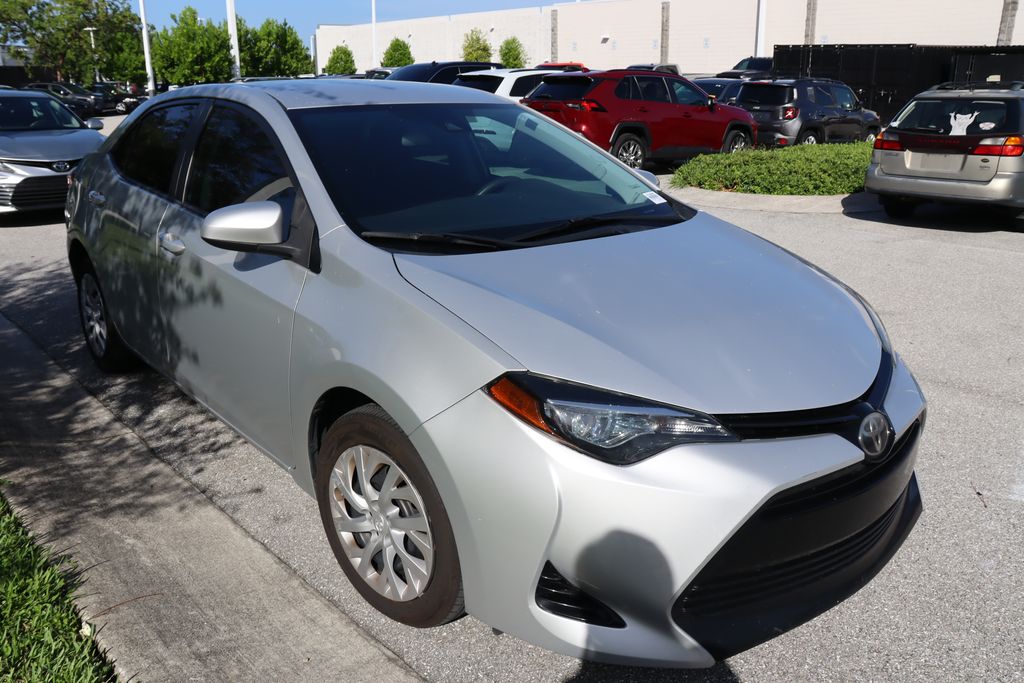 Thumbnail: 2018 Toyota Corolla - 6