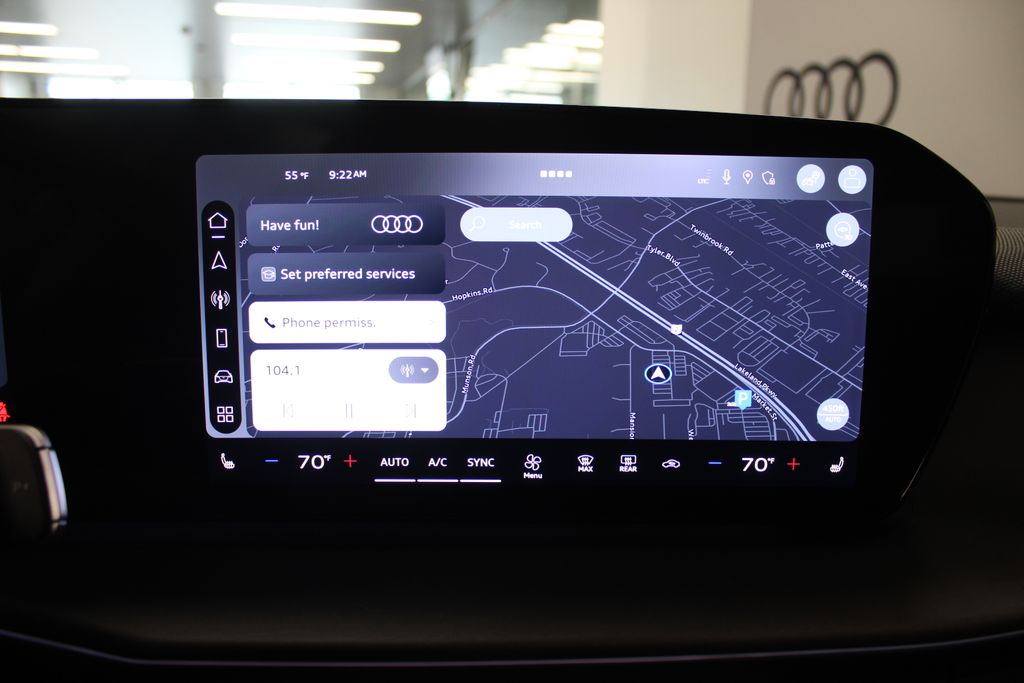 Thumbnail: 2026 Audi Q3 - 16