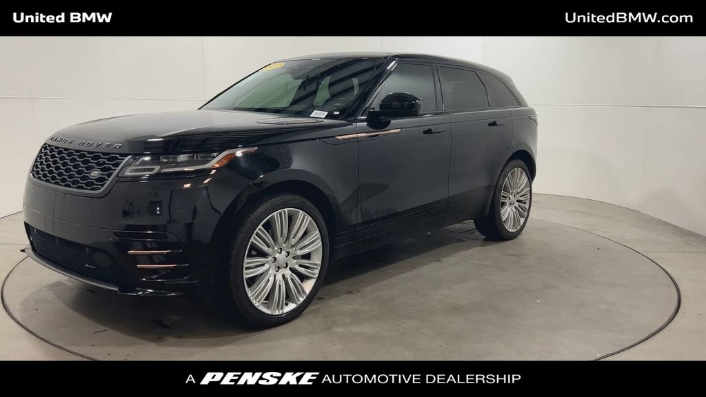 2022 Land Rover Range Rover Velar R-Dynamic S 4