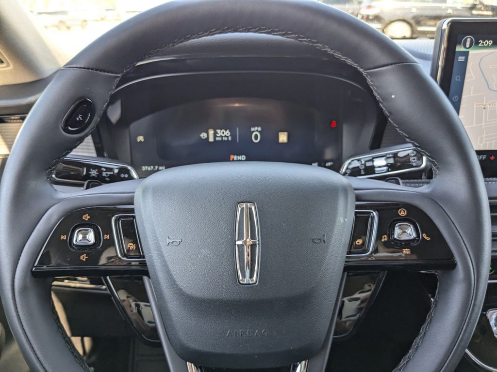 2025 Lincoln Corsair Premiere