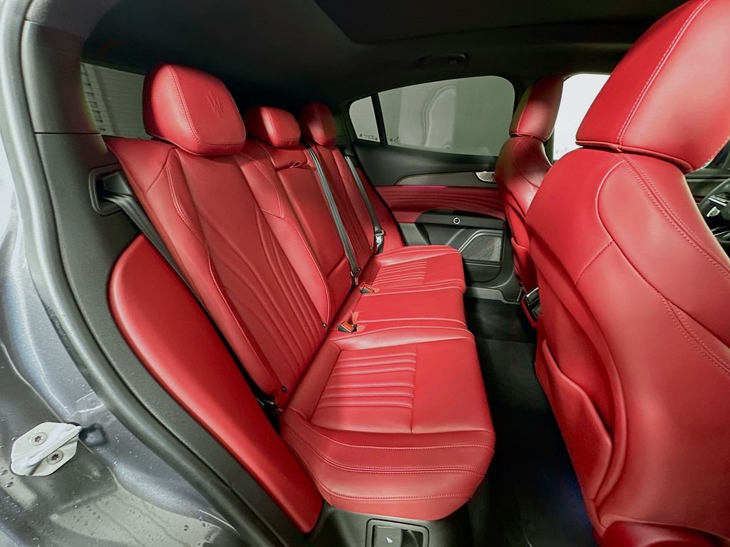 Thumbnail: 2023 Maserati Grecale - 28