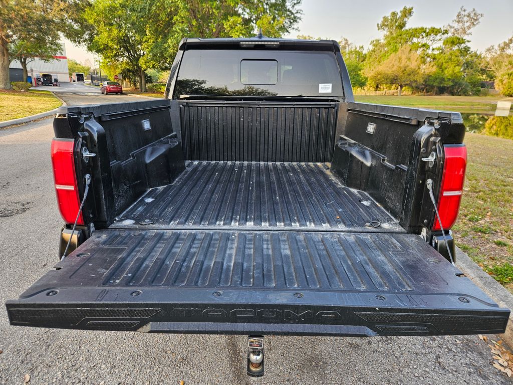 2024 Toyota Tacoma SR5 10