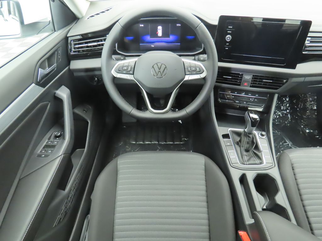 Thumbnail: 2025 Volkswagen Jetta - 11