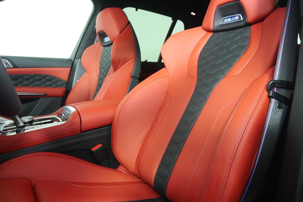 Thumbnail: 2026 BMW X5 - 12