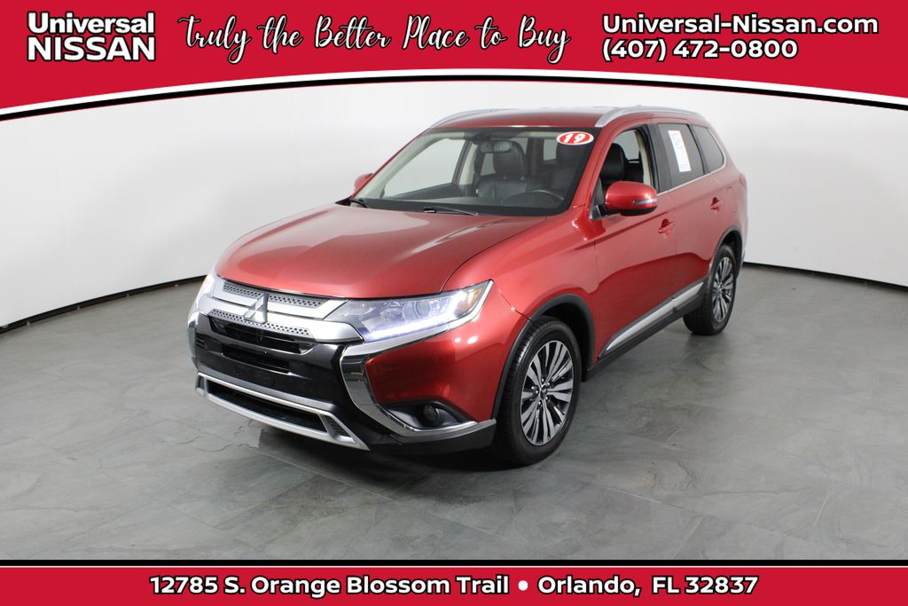 Rally Red Metallic 2019 Mitsubishi Outlander SUV / Crossover All-Wheel Drive Continuously Variable Transmission