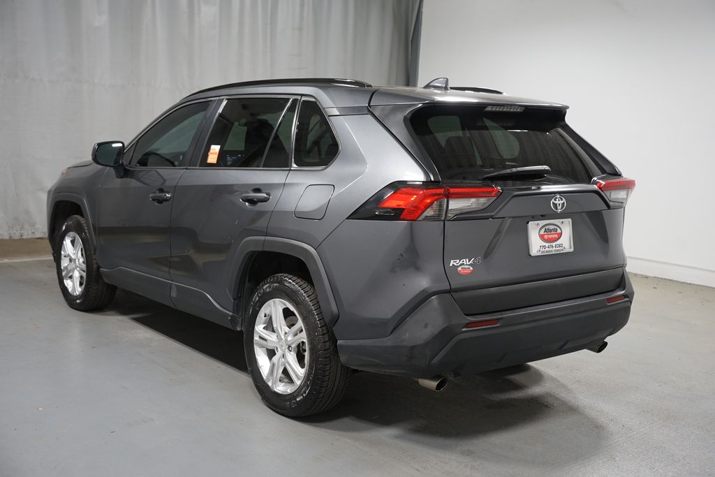 Thumbnail: 2021 Toyota RAV4 - 6